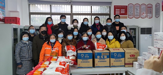 民進(jìn)新洲區(qū)工委舉行“福滿新洲·迎新春”暨“春聯(lián)萬(wàn)家·推動(dòng)共同富?！被顒?dòng)簡(jiǎn)訊2