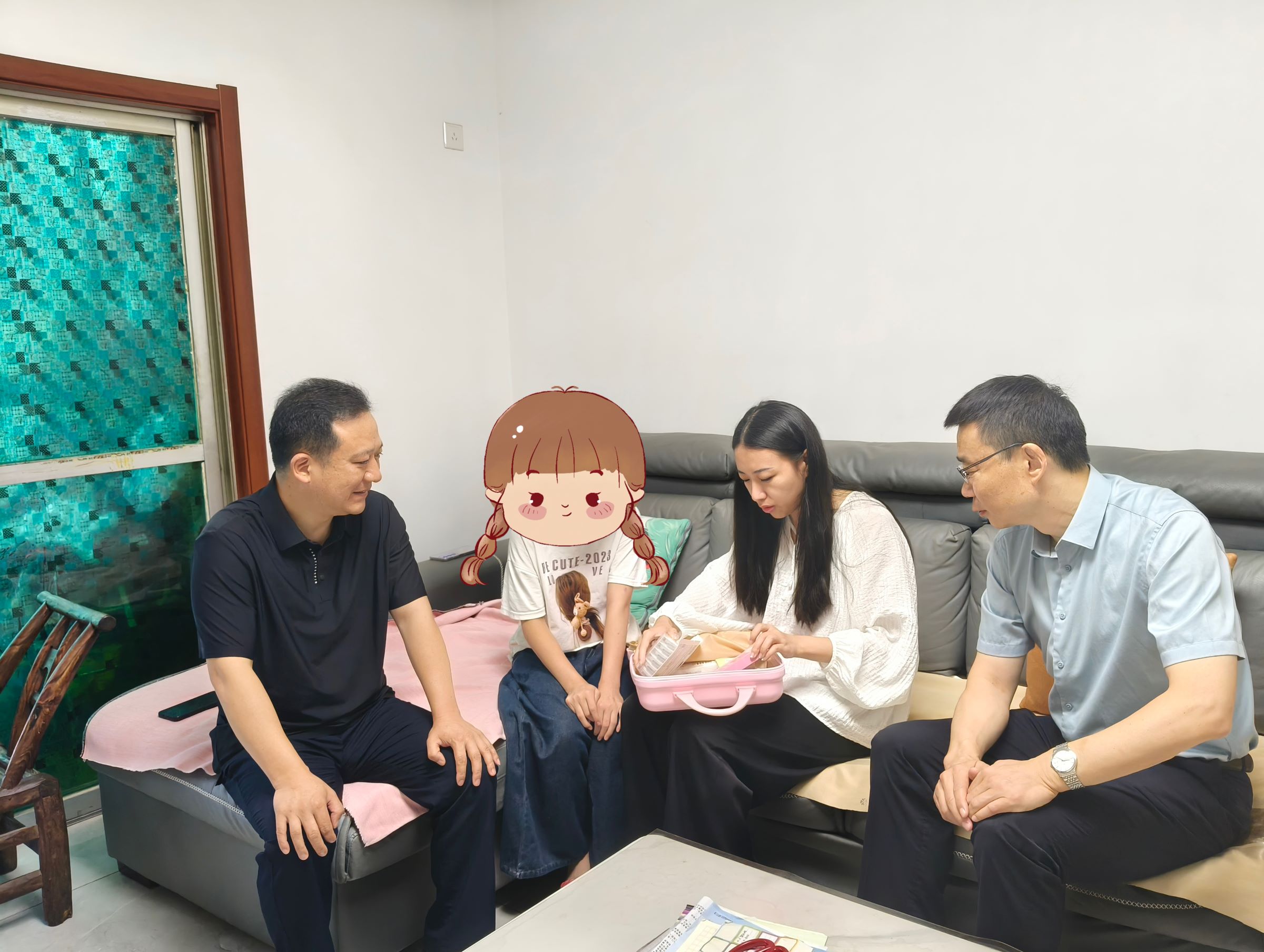 民進(jìn)宜昌市伍家支部開展困境兒童結(jié)對(duì)幫扶活動(dòng)