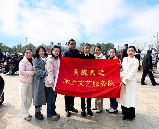 2_（報道）“文教筑夢”送戲下鄉(xiāng)活動 - 副本