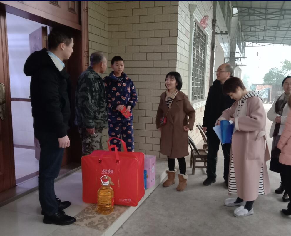 點(diǎn)軍走訪