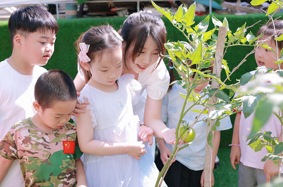 胡璇君：以匠心致初心 譜寫幼教新篇章 - 副本